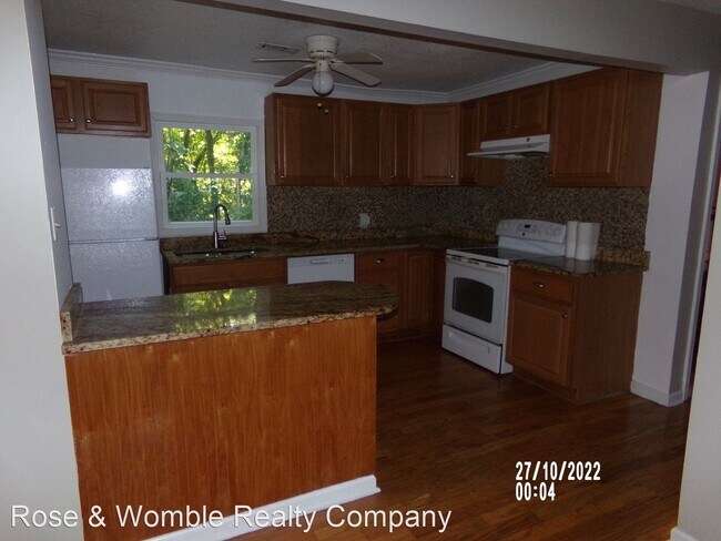 Foto del edificio - 3 br, 1 bath House - 2321 Busky Lane