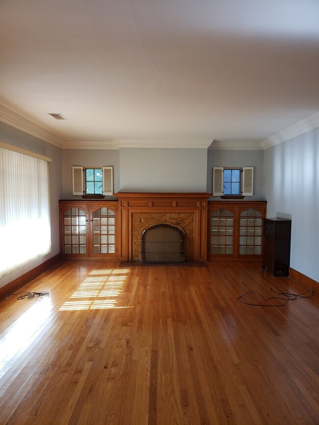 Foto del edificio - 2306 Newberry St