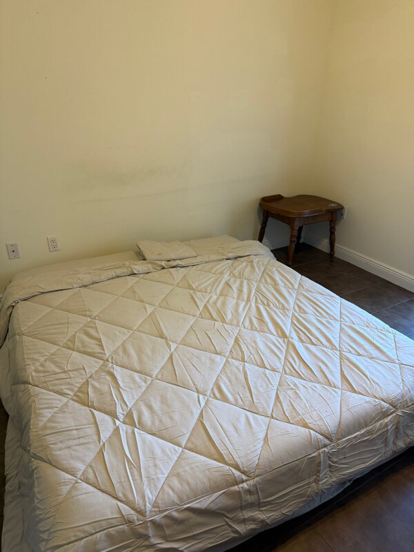 Foto principal - 1723 SW 23rd St