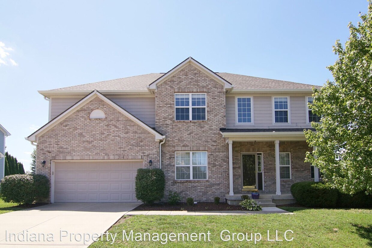 4 br, 2.5 bath House 14240 Langham Drive House Rental in Westfield