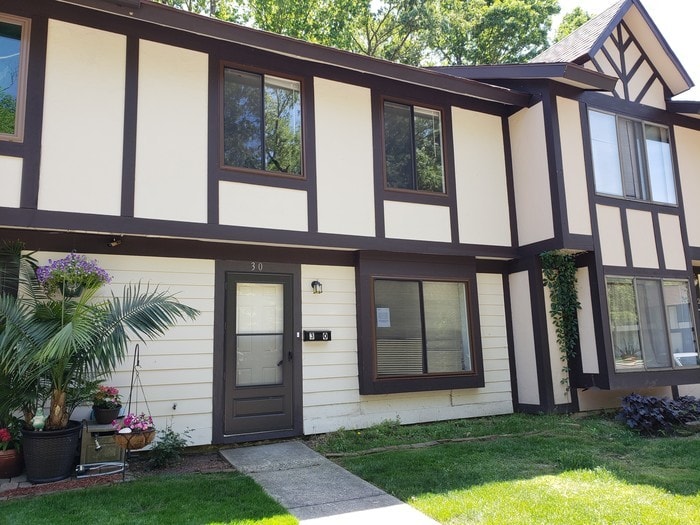 Newly renovated townhousestyle condo Townhome Rentals in Lumberton