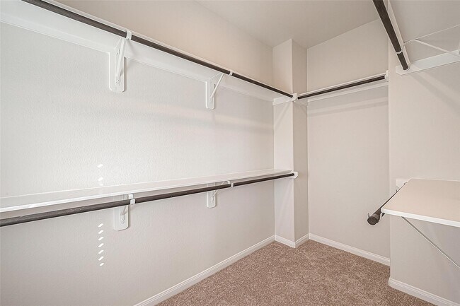 Foto del edificio - 31139 Mahogany Fir Trl