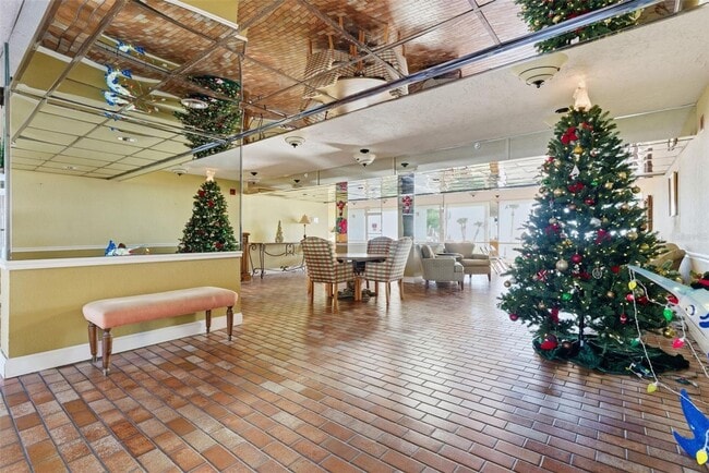 Foto del edificio - 17900 Gulf Blvd