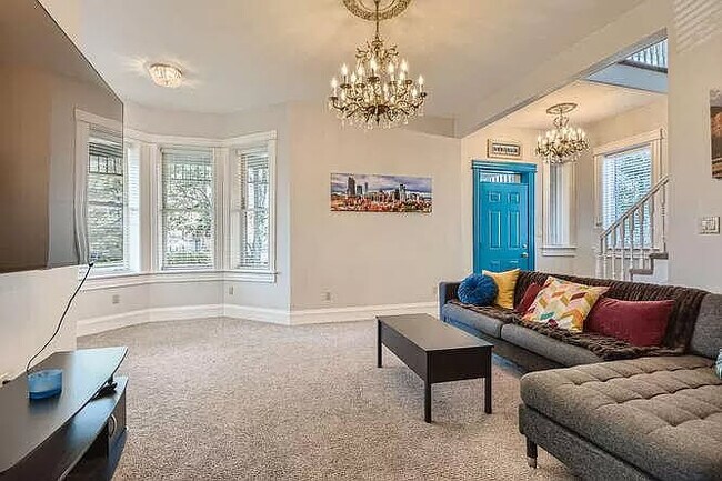 Foto del edificio - 3247 W 19th Ave