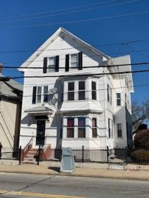 Primary Photo - 387 Branch Ave