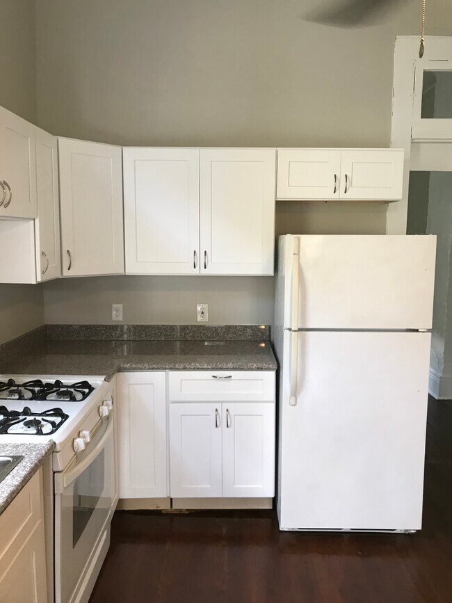 Foto del edificio - 8522 Jeannette St
