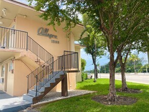 Building Photo - 1255 W Okeechobee Rd