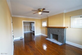 Building Photo - 1365 Phelps Ave