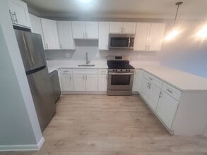 Building Photo - 55 David Terrace