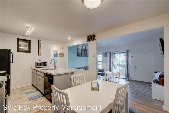 Building Photo - 1 br, 1 bath House - 13791 Ruette Le Parc