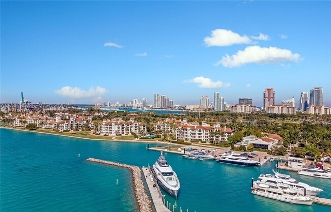 Foto del edificio - 19237 Fisher Island Dr