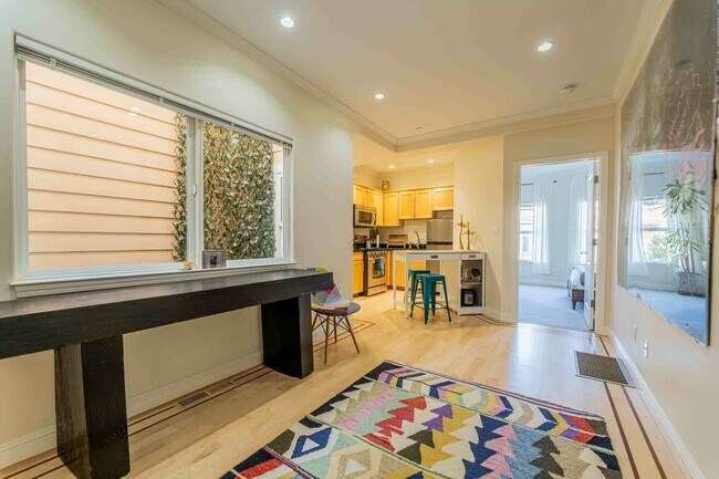 Foto del edificio - 574 26th Ave