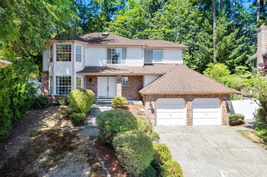 Primary Photo - 4 bedroom in Bellevue WA 98008
