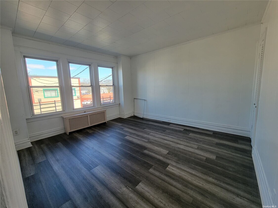 8112 95th Ave Unit 2FL, Queens, NY 11416 Room for Rent in Queens, NY