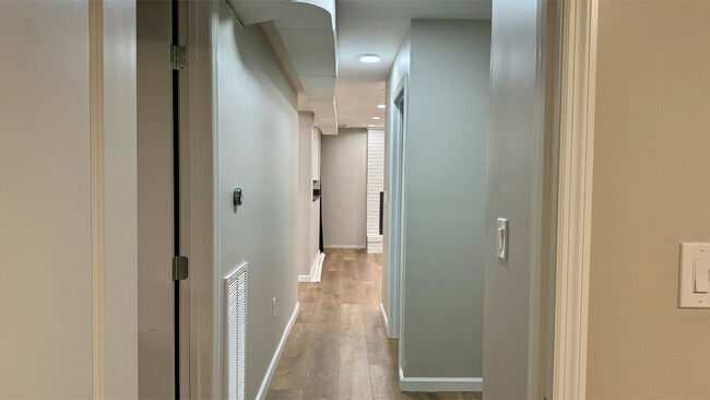 Building Photo - 4313 Katie Kim Ln Apt B