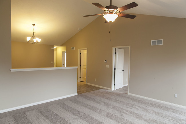 Living Room - 3620 Chardonnay Ct