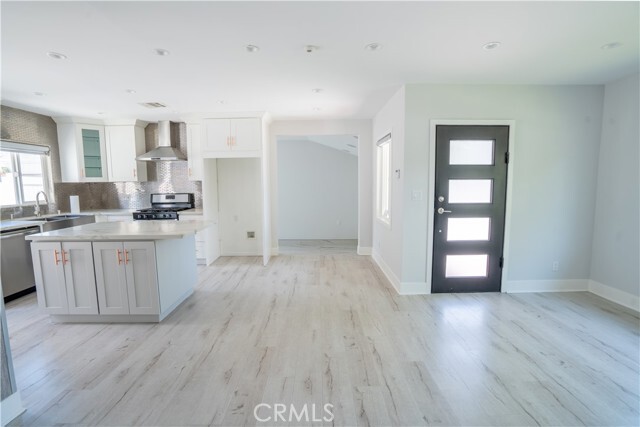 Foto del edificio - 7768 Shadyspring Dr