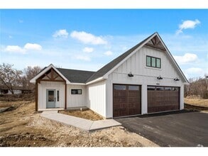 Building Photo - 9970 14th Cir NE