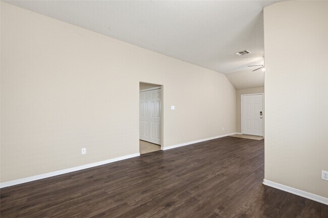 Building Photo - 16882 Accolade Way