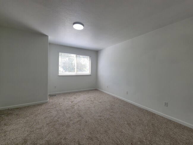 Foto del edificio - 1378 Stone Meadow Dr