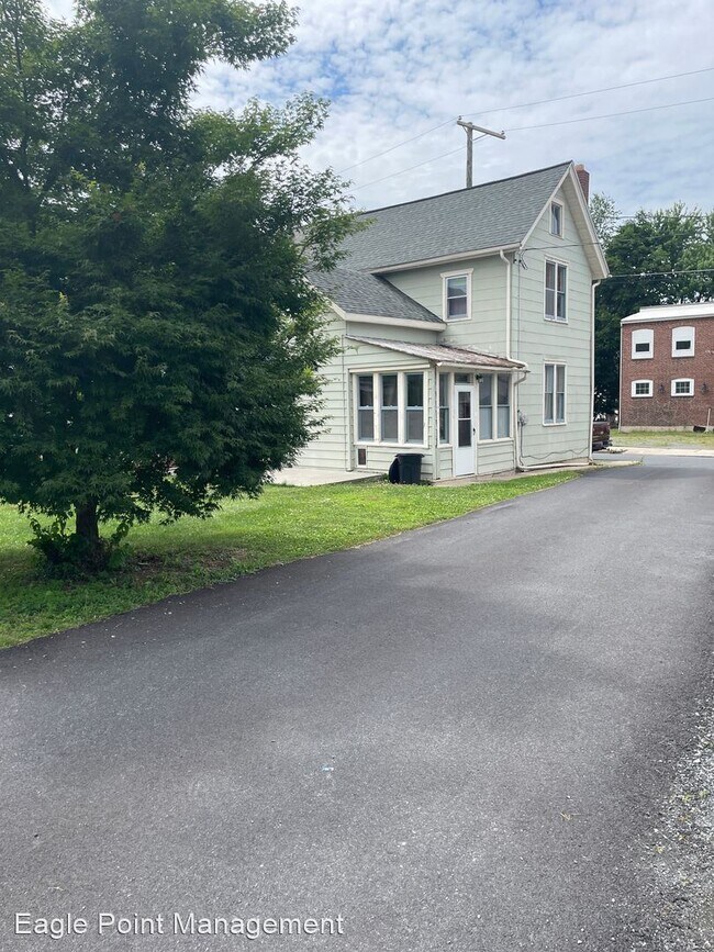 Foto del edificio - 3 br, 2 bath House - 112 West Elm Street
