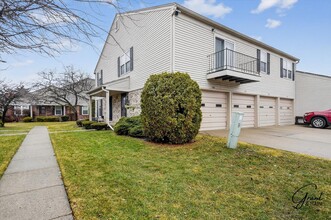 Building Photo - 15834 N Franklin Dr
