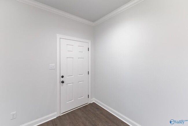 Building Photo - 3711 Colorado Ct SW