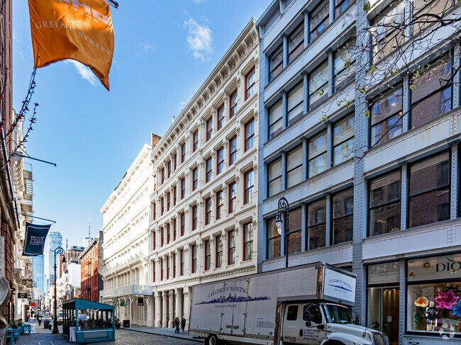 Building Photo - 101-105 Greene St