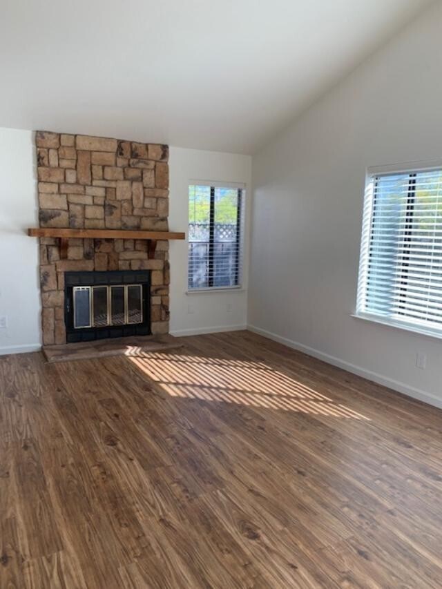 Foto del edificio - Awesome 3 Bedroom Home! Great Price, Great Location And It's Available Now!