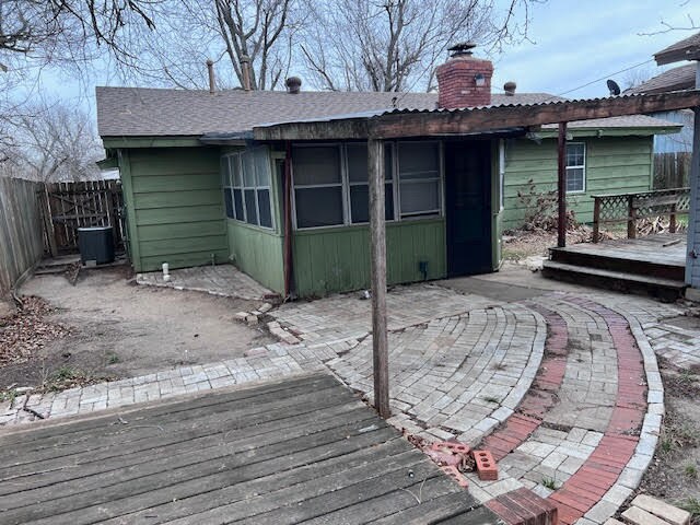 Foto del edificio - 5213 N Dawson Dr