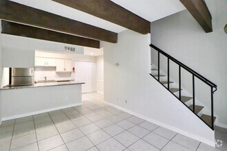 Building Photo - 5929 Queensloch Dr