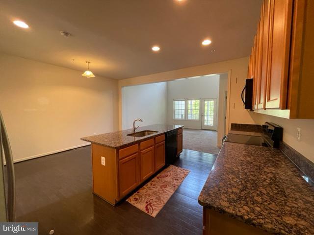 Building Photo - 208 Trails Way