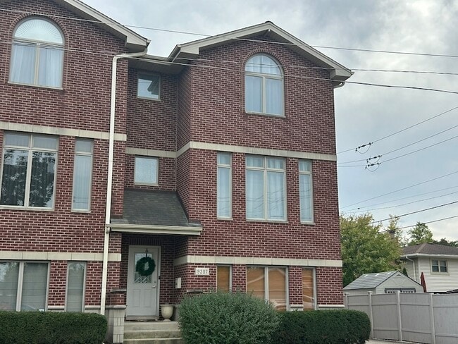 Building Photo - 9207 Gerritsen Ave
