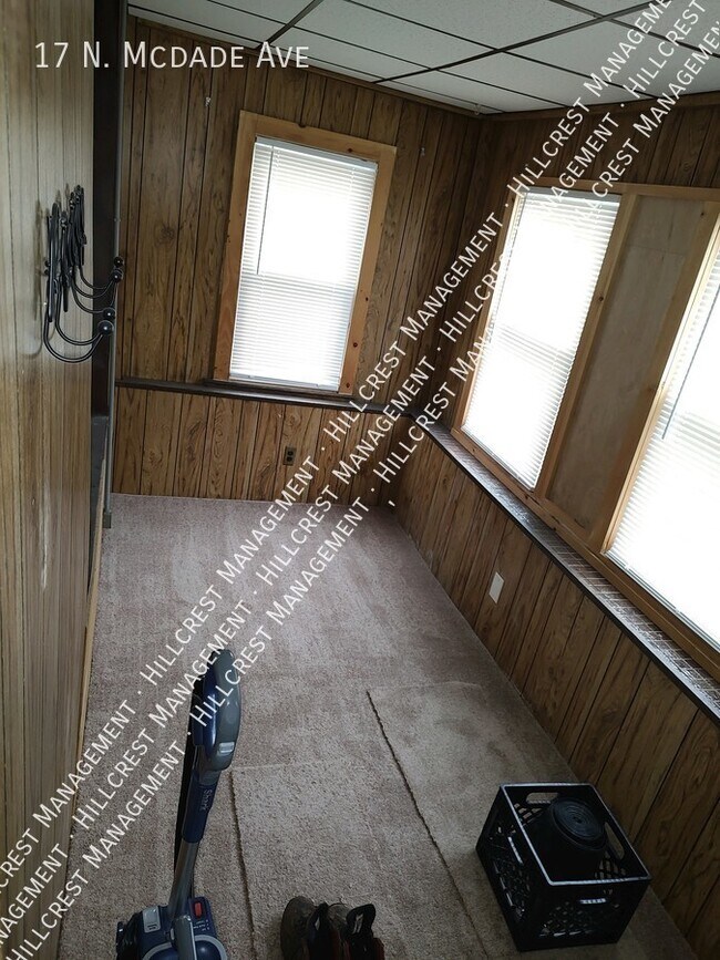 Building Photo - 17 N. Mcdade
