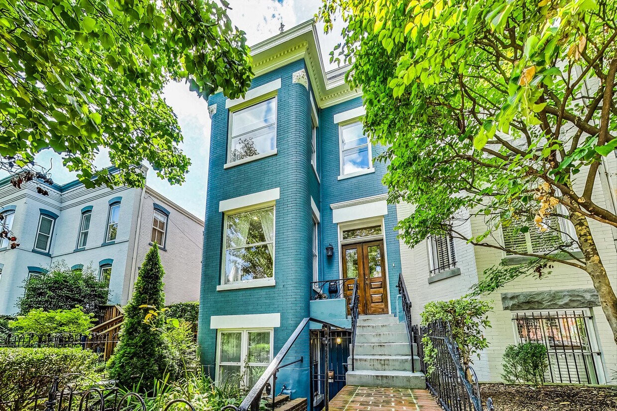 721 A St SE, Washington, DC 20003 Townhome Rentals in Washington DC