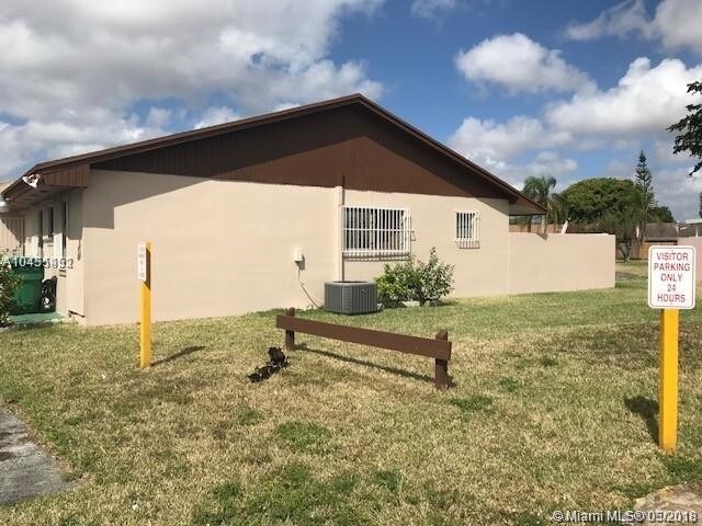 Building Photo - 14015 SW 55th St