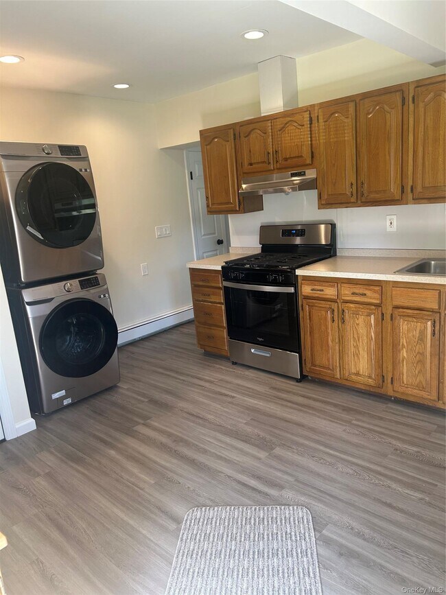 Foto del edificio - 50 Willow Ln