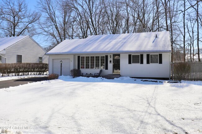 Building Photo - 1 Bossi Ln