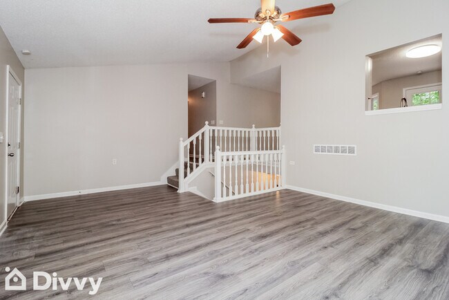 Foto del edificio - 101 Miles Way