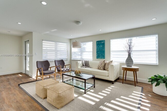 Foto del edificio - 6260 SW 58th Pl
