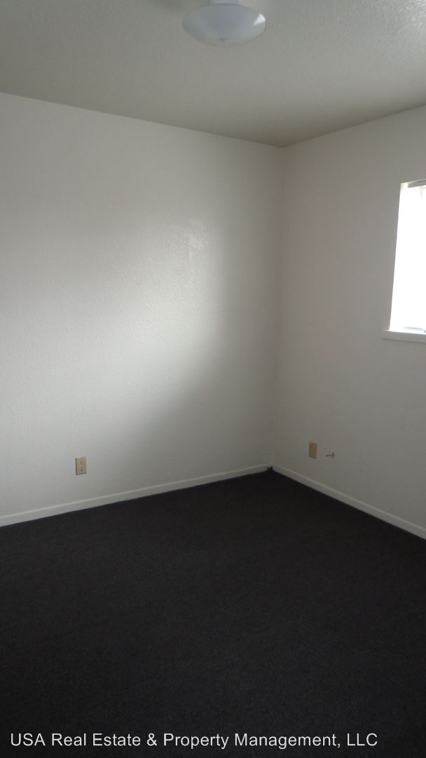 Building Photo - 1111 E Cochise St