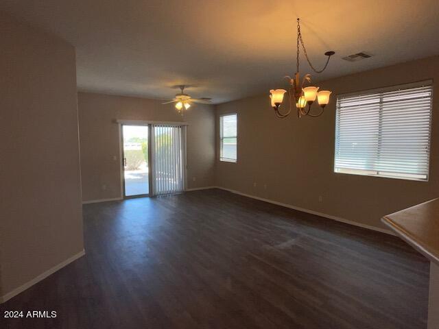 Foto del edificio - 8478 W Maya Dr