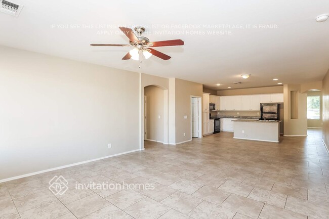 Building Photo - 4450 W Darrel Rd