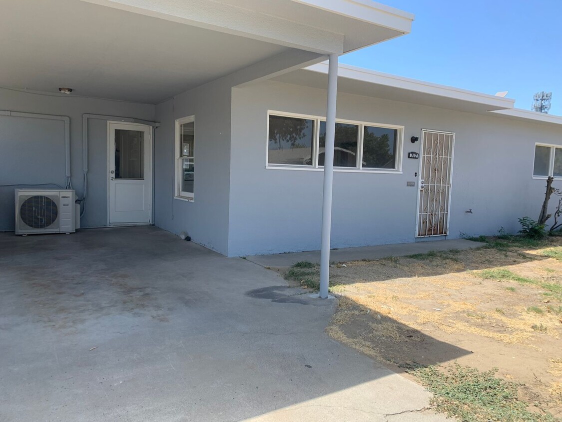 Primary Photo - 2 Br 1 Ba Available Now