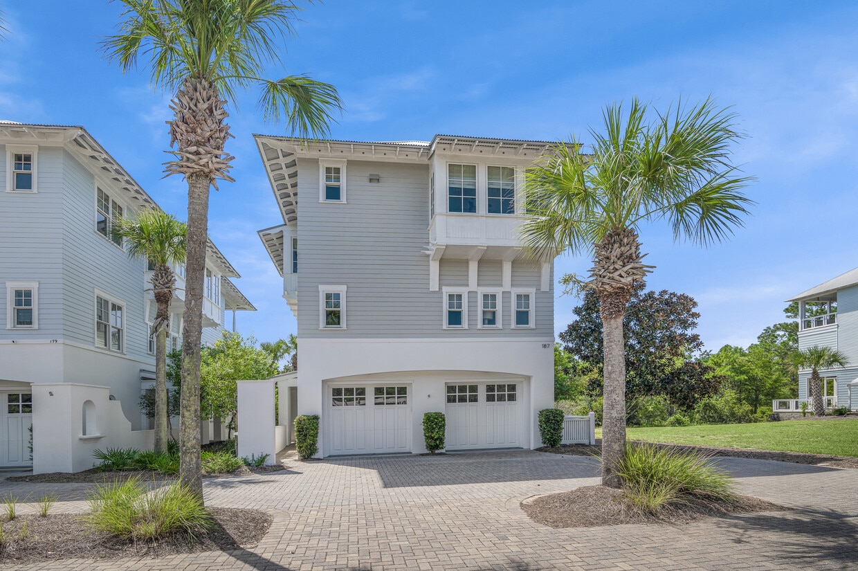 Primary Photo - 187 Cypress Dr