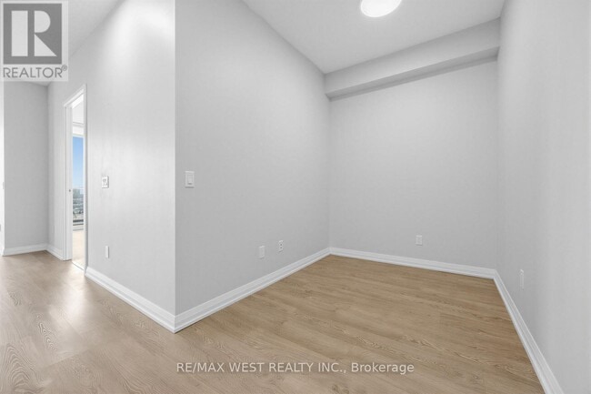 Building Photo - 7895 Jane St