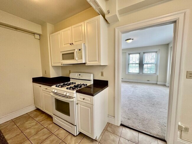 Foto del edificio - 1415 Beacon St