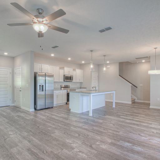 Foto del edificio - 4340 Doral Dr