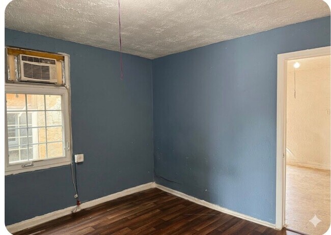 Foto del edificio - 1921 Emerson Dr