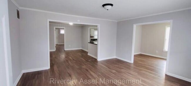 Photo - Gorgeous home is Frayser!!!!